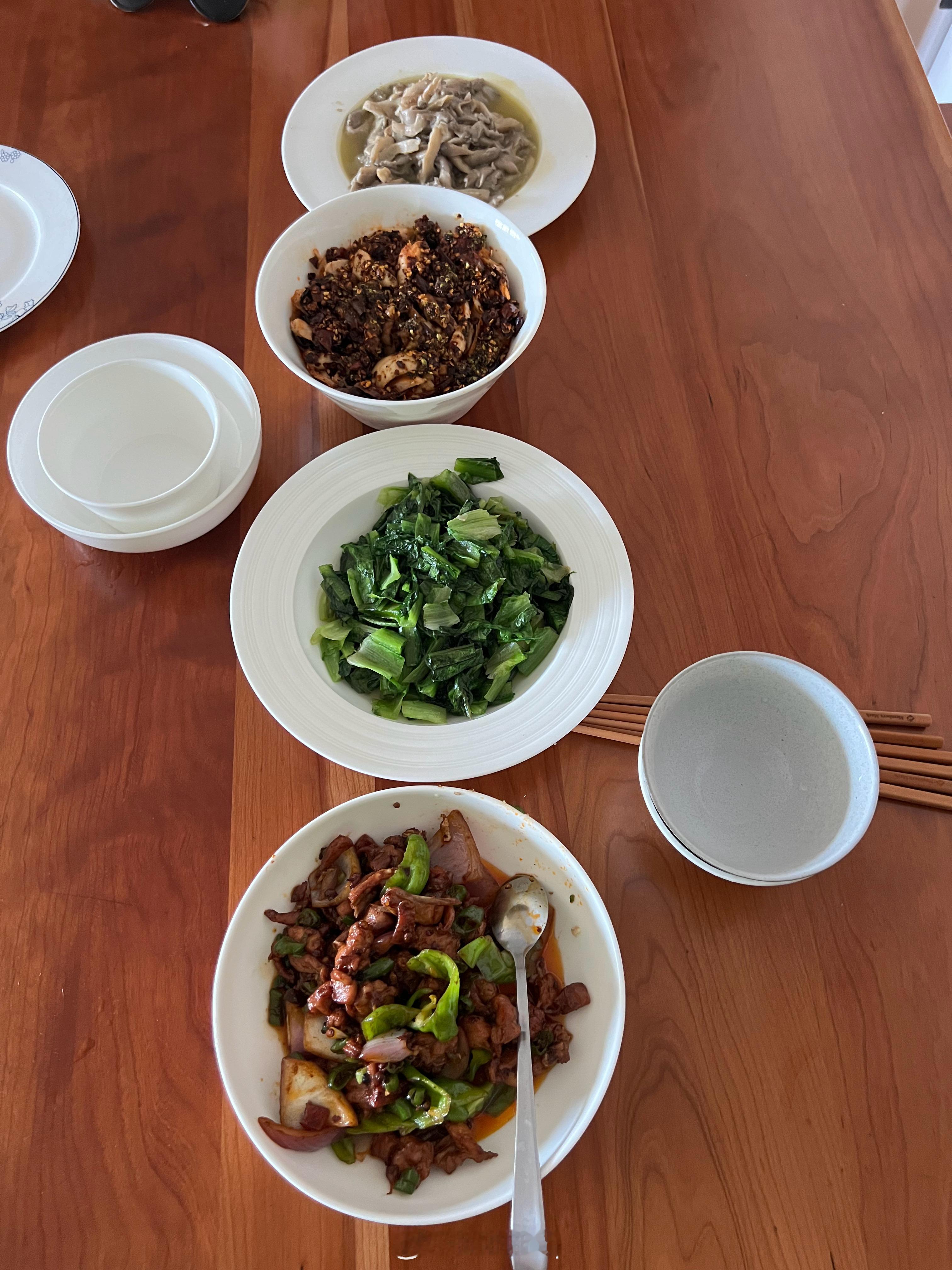 home sweet home回家洗手吃饭然后开始收拾行李~ 