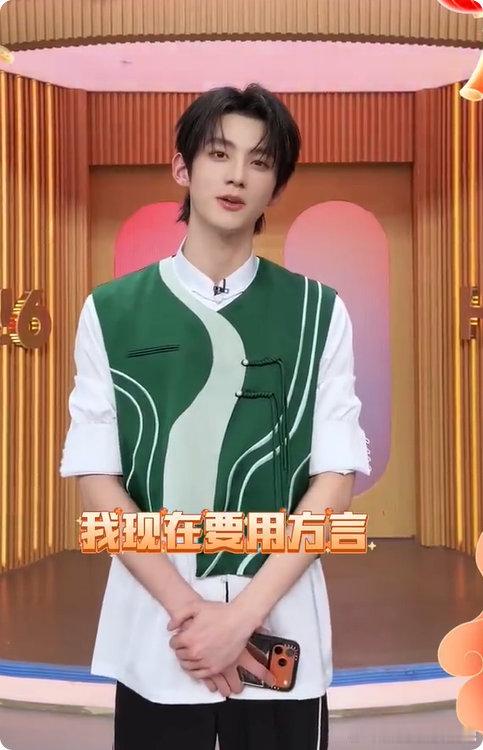 赖伟明福建方言送新春祝福 被这波方言拜年暖到了！赖伟明用最朴实的乡音送最真的祝福