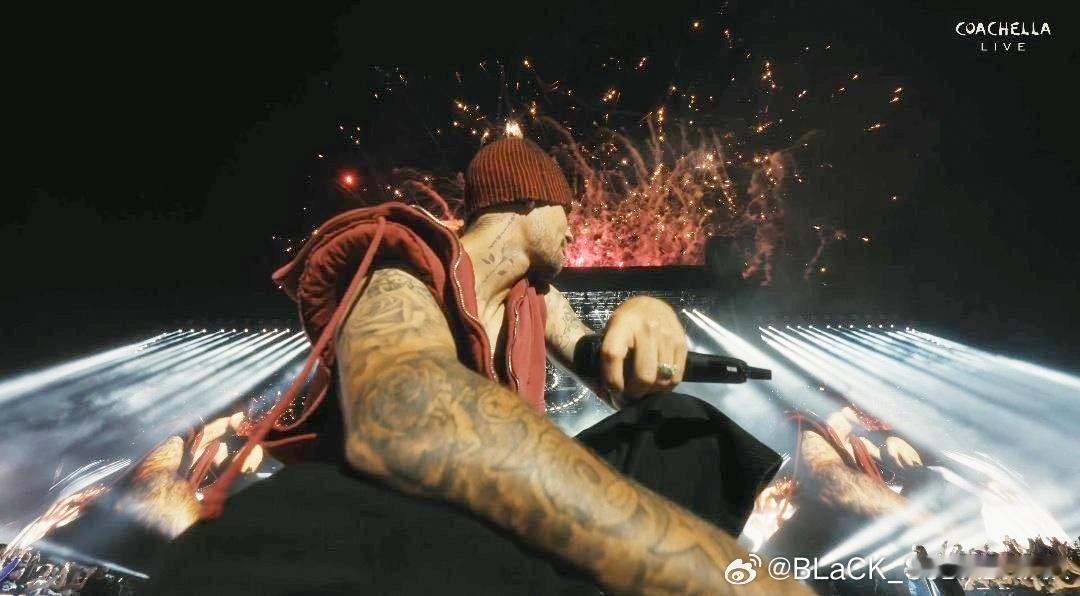 梦一样的两个周末！巡演也要开了！真的很久很久没有看到老哥这么享受舞台了！第二场简