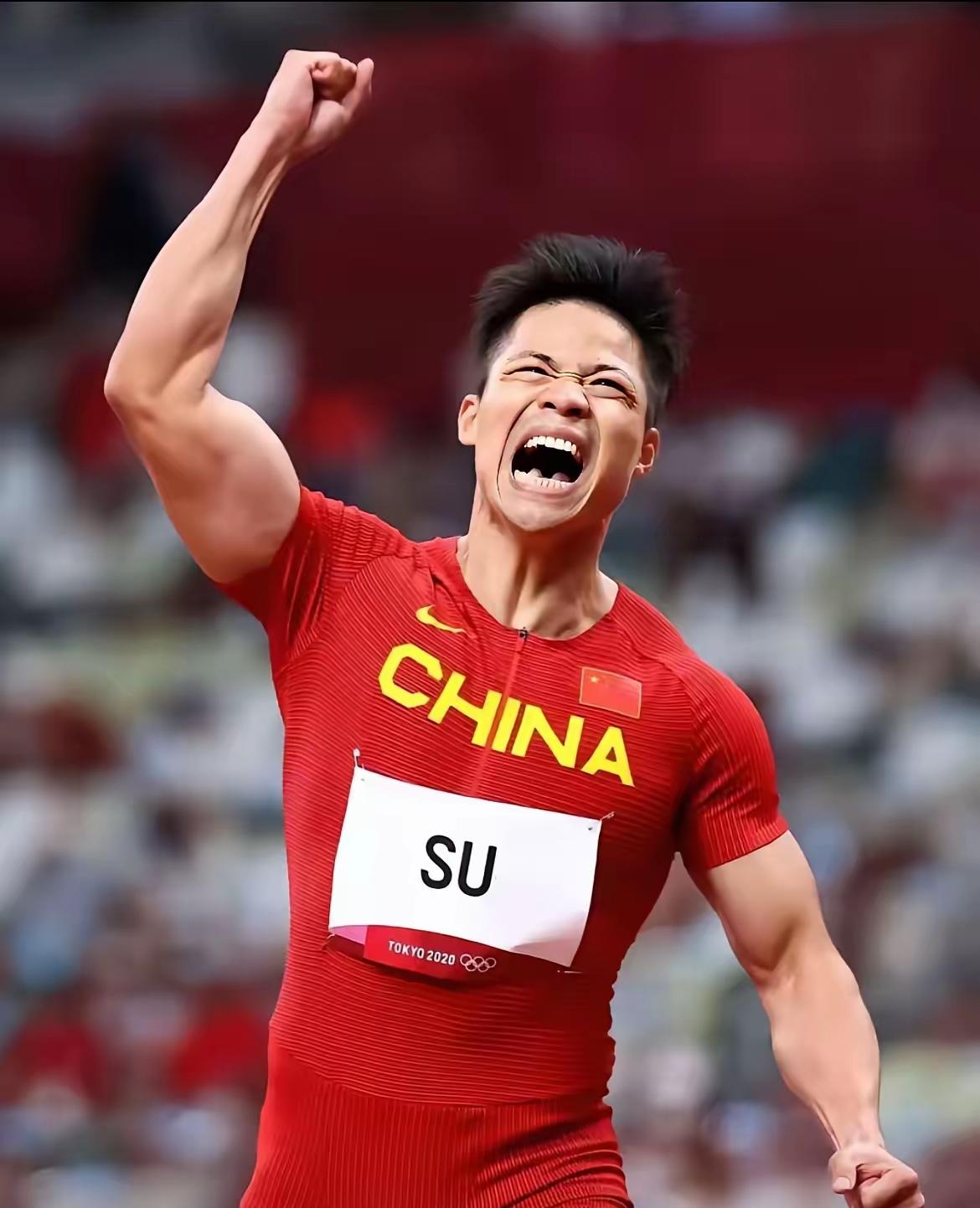 36岁苏炳添弃百米专攻接力第一棒，10.38秒藏着19年师徒战术巧思。

接力第