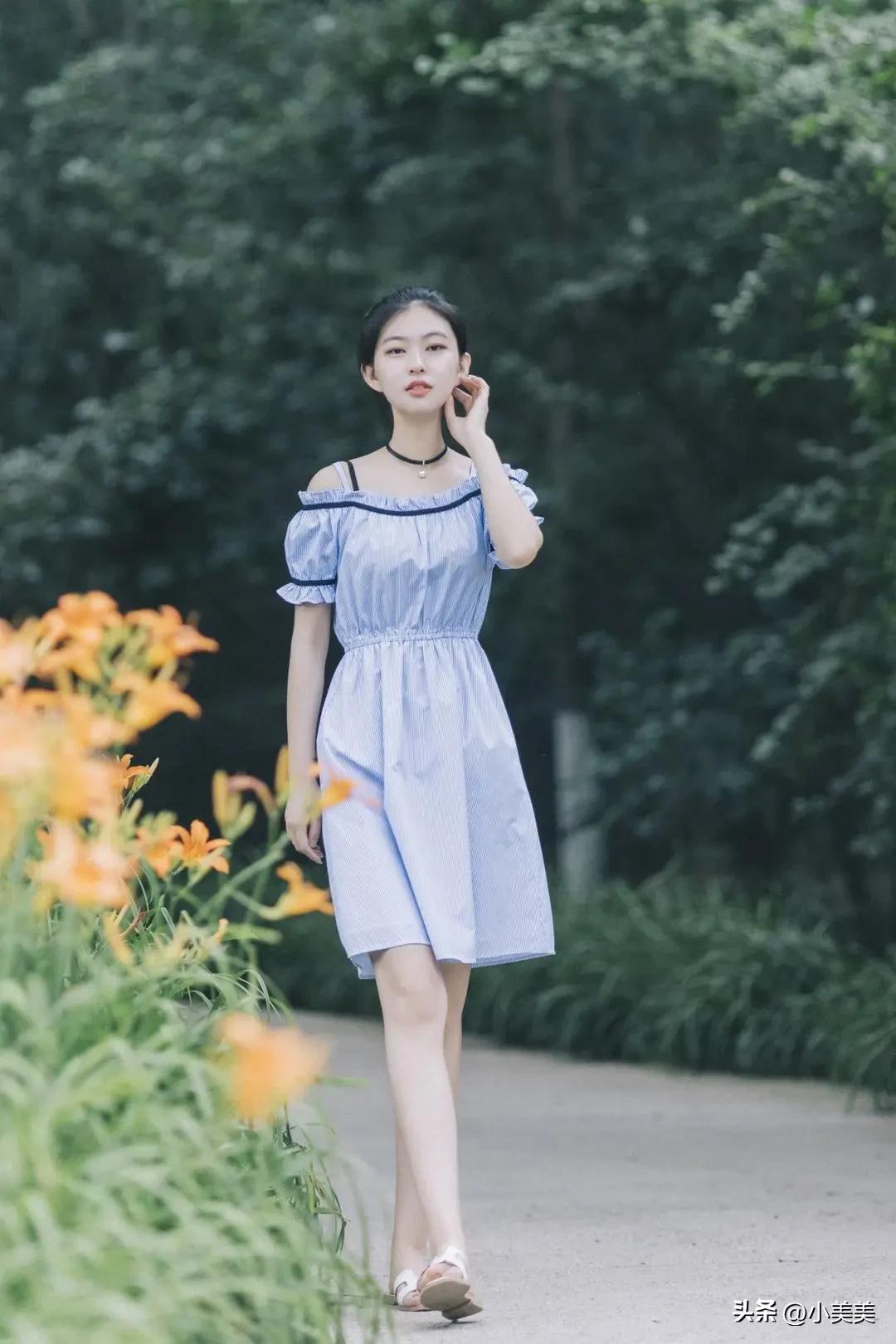 一个大学生学校日子过得跟皇帝你敢信？

说句寒碜的话，我是一个23岁男大学生，我