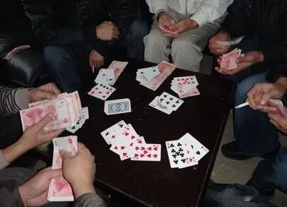 有女人说，我宁肯男人去嫖娼，而不愿意让男人去赌博，如果问我嫖娼和赌博哪一种最可恨
