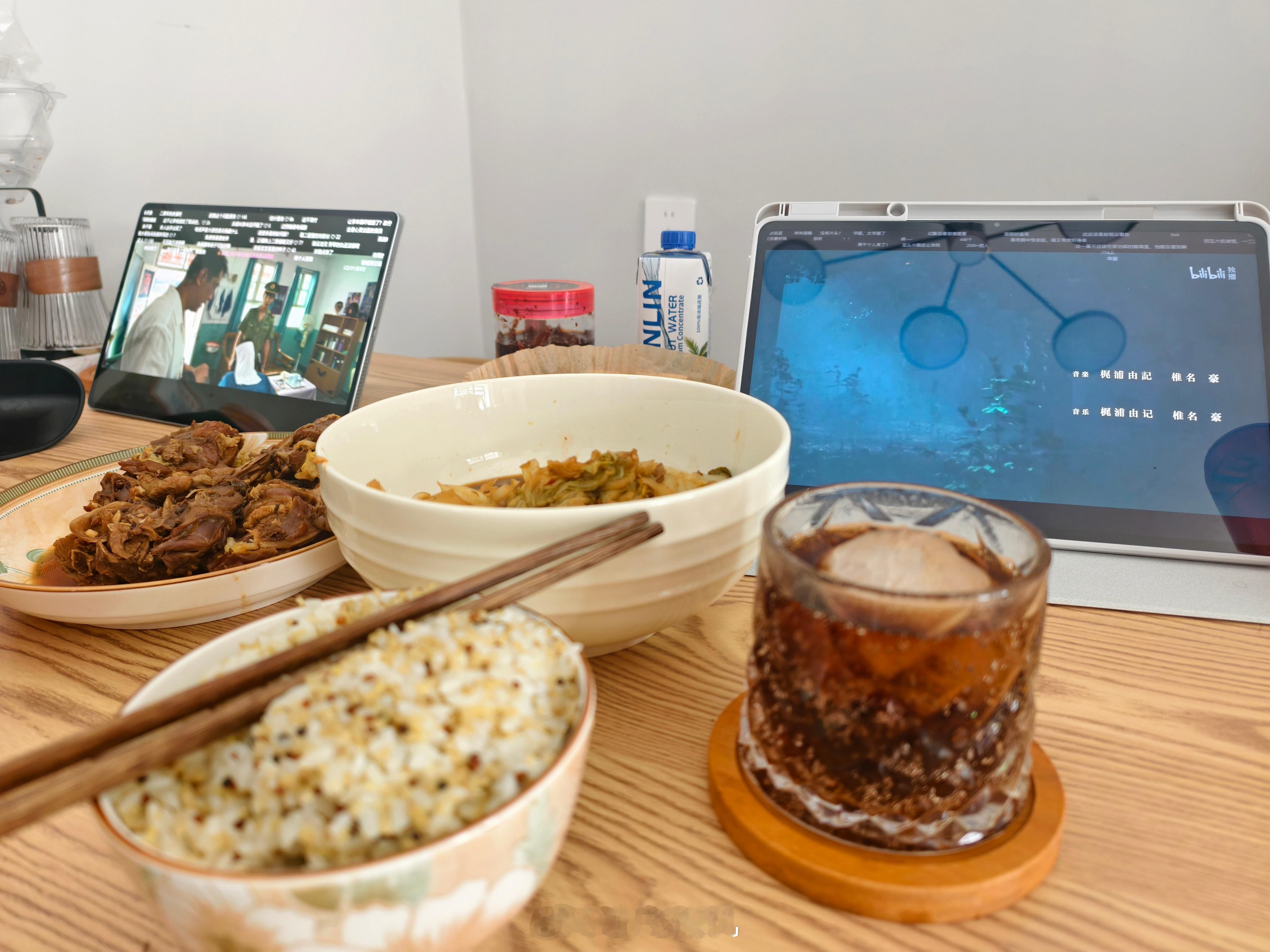 行，挺好。一人一个 