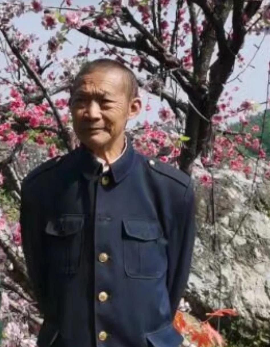 寻人启事：爷爷骑三轮电动车！于6月18日失踪，下午5点半出现在历山三桥附近，有哪