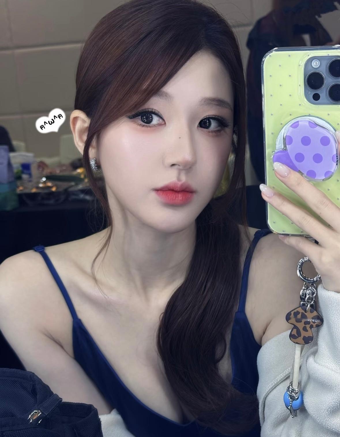 我的妈快醒醒..喂鸡啦💜💚 