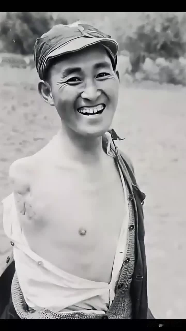 独臂将军左齐：左手开荒、左手书法、左手救人！开国少将的热血人生太燃了！
 
谁能