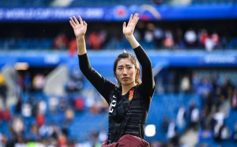 女足亚洲杯半决赛中国女足1-2澳大利亚无缘决赛。整场比赛进攻数据比澳大利亚好，但