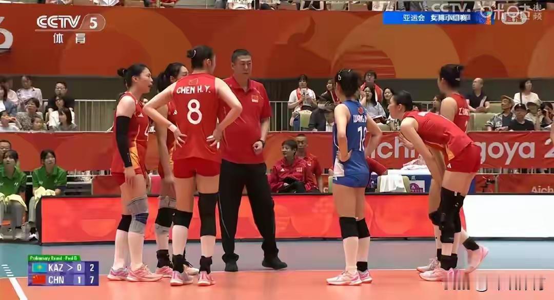 亚运会女排小组赛第二场，中国女排3-0(25-18 25-6 25-14)战胜哈