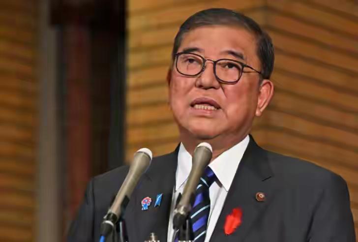 拒不道歉还要拥核？高市早苗彻底放飞自我，石破茂：这是自寻死路