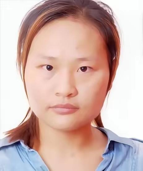 刚出生被亲生父母狠心抛弃，光棍兄弟捡回家养大，30年后女孩的报恩看哭无数人

她