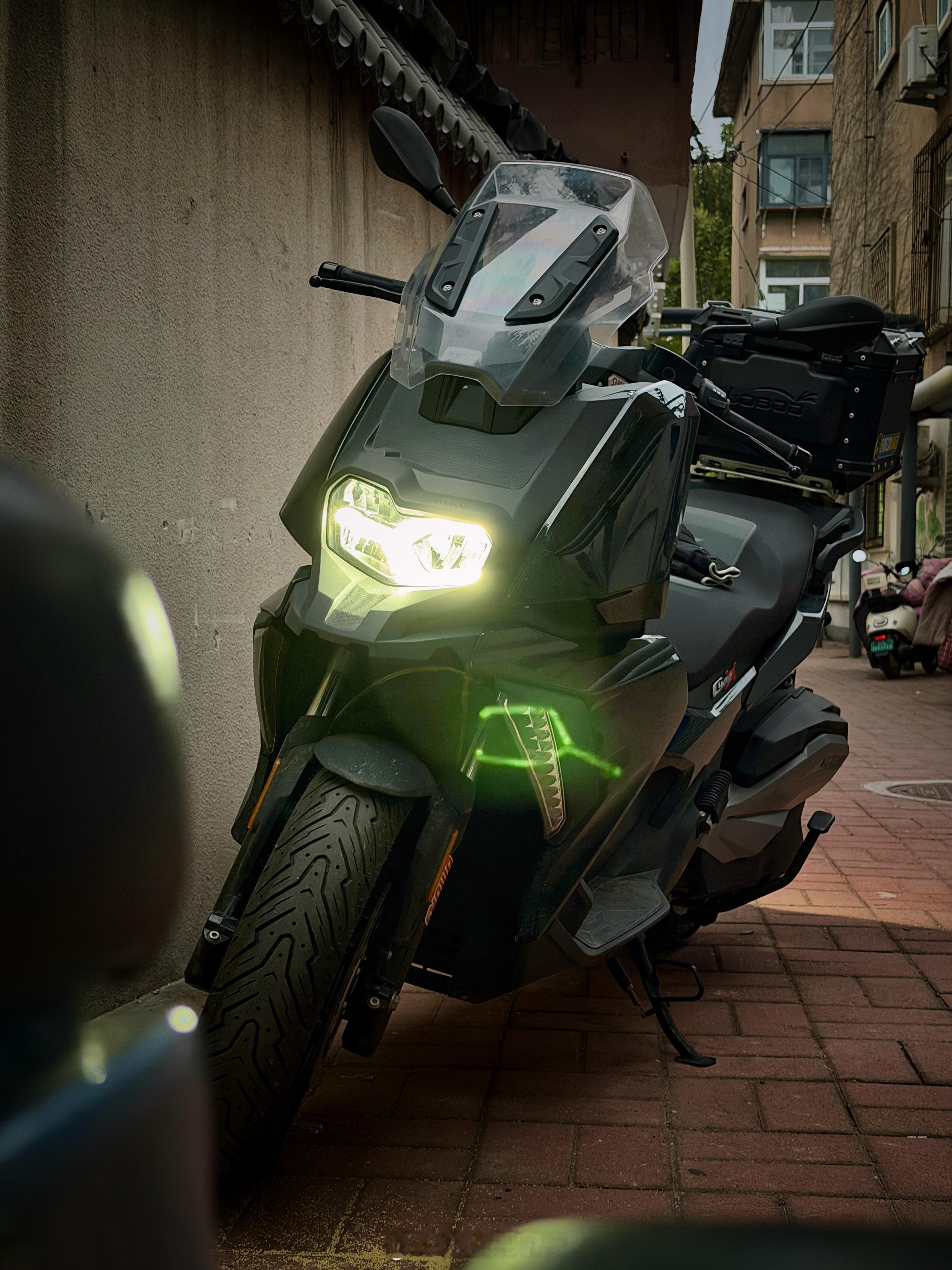 一年来因为它我几乎没有再动过水鸟，我努力骑，我使劲儿骑，我拼命骑……还是没骑到第