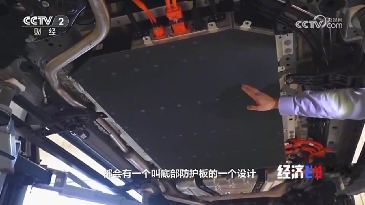 理想汽车在央视《经济半小时》上大放异彩！他们三年前就达到新国标，现在交付的百万块