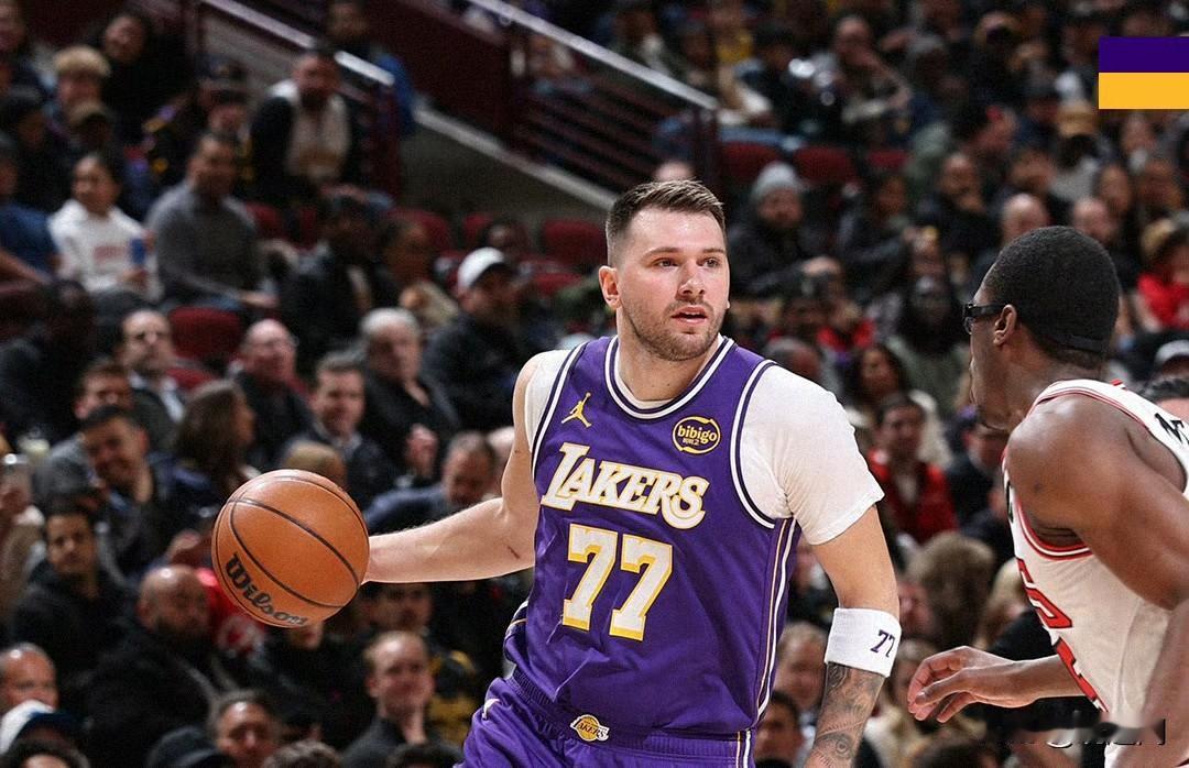 湖人客场129-118大胜公牛！
超级单核！东契奇46分11助攻7板，投篮25投