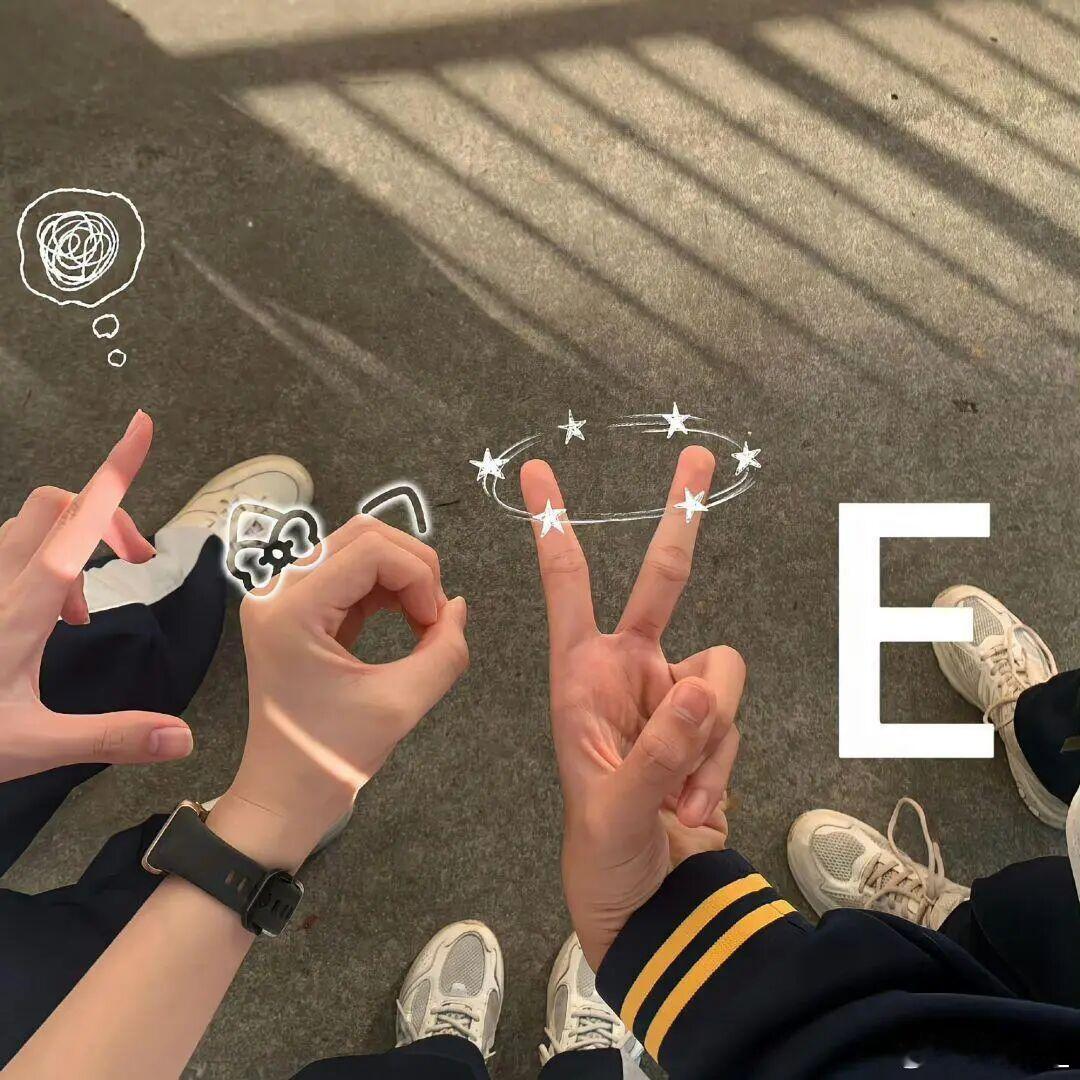 镜头邂逅阳光 折射幸福。 