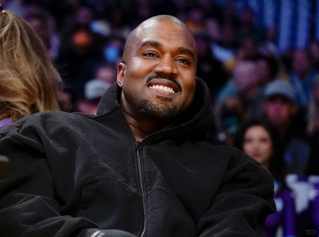 Kanye将发布长达40分钟的视频向犹太人道歉