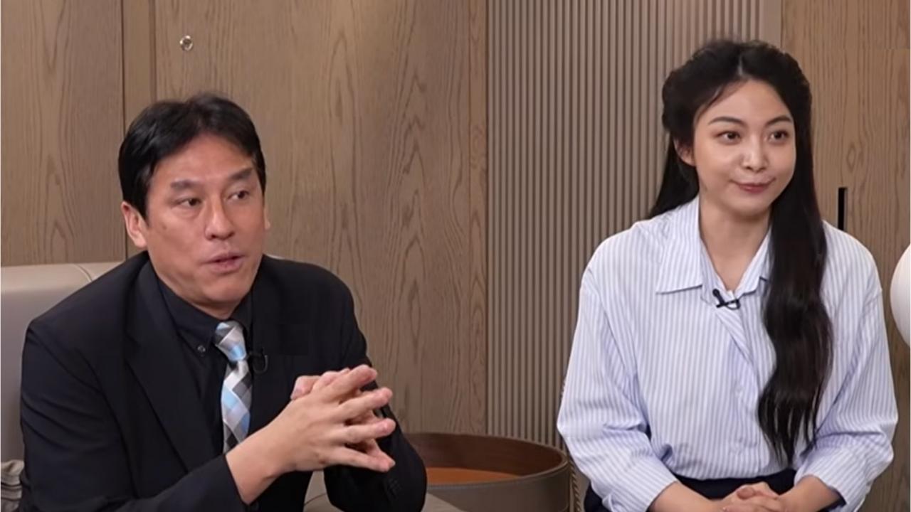 在最新的《下班瀚你聊》节目中，黄暐瀚采访了李贞秀。这次的采访问了，有关家庭、小孩