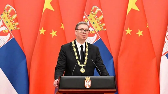 【离开中国前夕，武契奇又红了眼眶，这次连他的父母，也跟着动容】5月28日，是塞尔