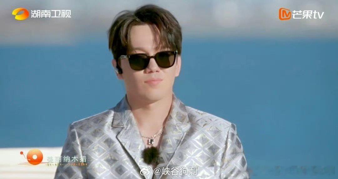 拉丹珠歌声里的光 声起地平线 传统韵味和现代感完美融合，太绝了 