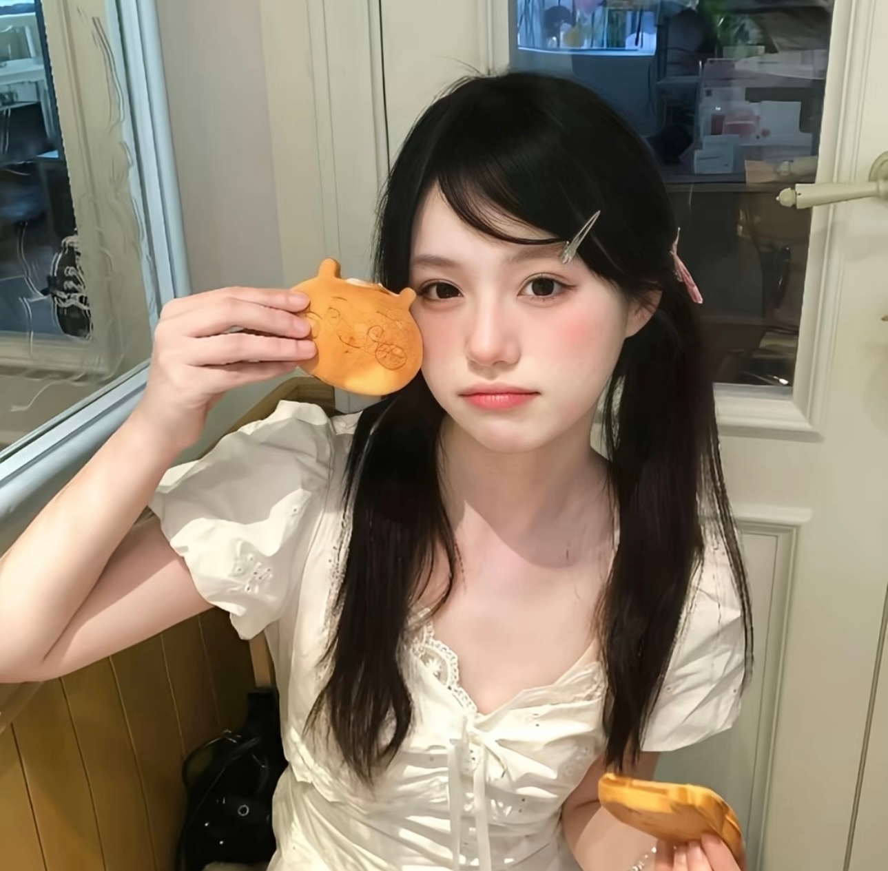 𝙒𝙚𝘾𝙝𝙖𝙩 女生头像|ins女头|韩系女头｜甜妹女头 ​​​