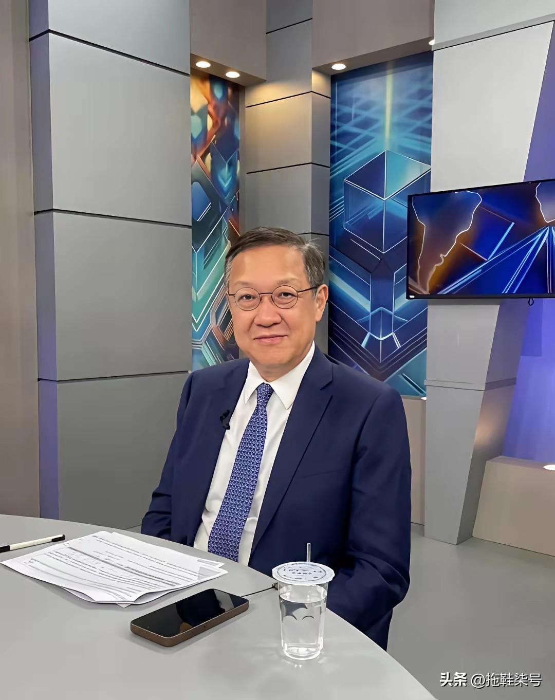 台湾时事评论员介文汲：我是堂堂960万平方公里大国的国民，凭什么听你们这些“台独