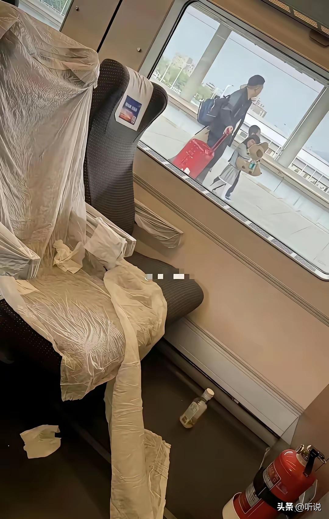 可以理解套座椅套，不能理解走的时候为什么不收走垃圾。