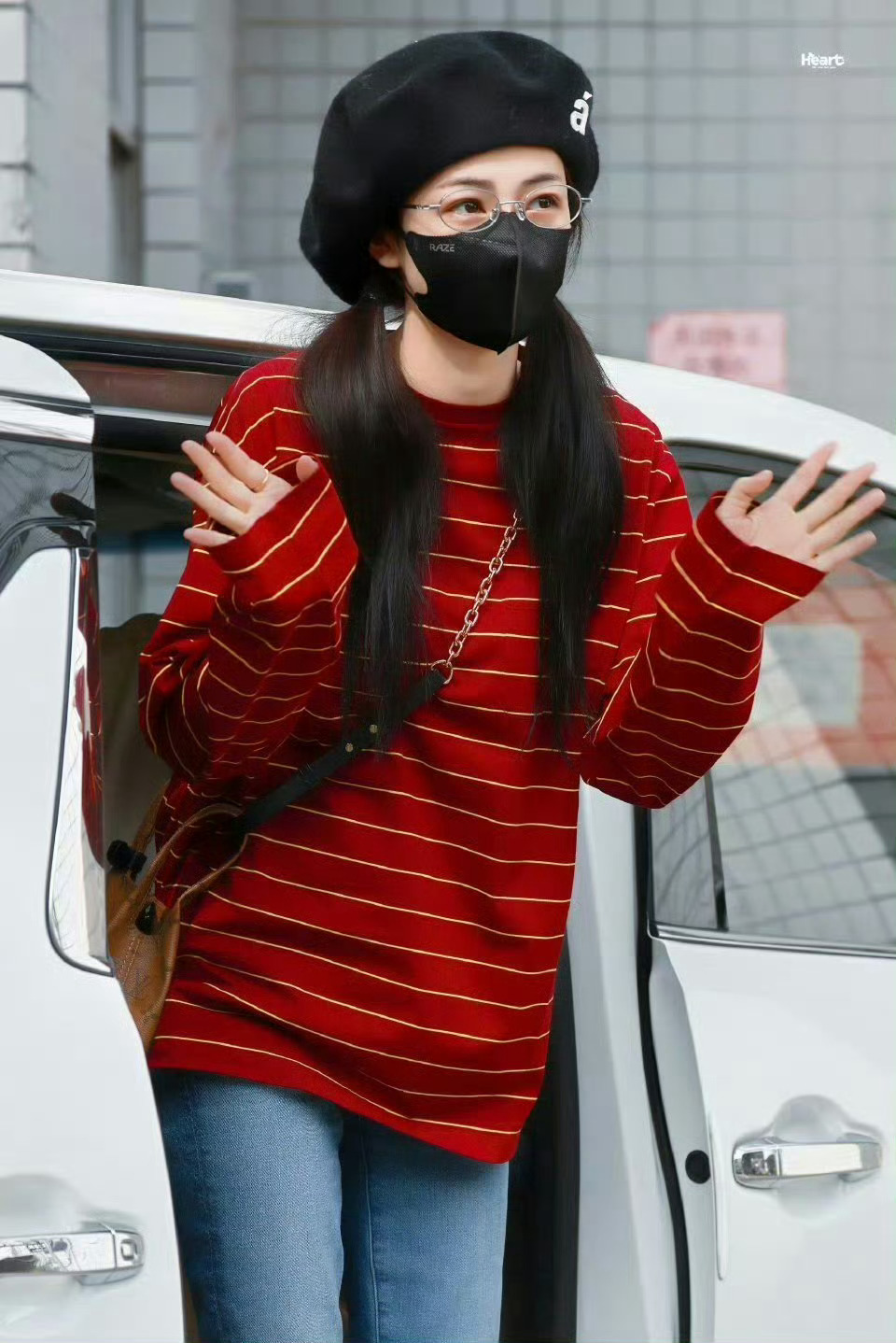 白鹿李佩仪杀青倒计时 好萌这个双马尾白鹿李佩仪杀青倒计时五天 ​​​