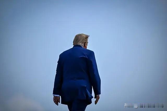 美国防部暂时退场，美国财政部上场，开始极限经济制裁和施压伊朗，目的还是对伊朗进行