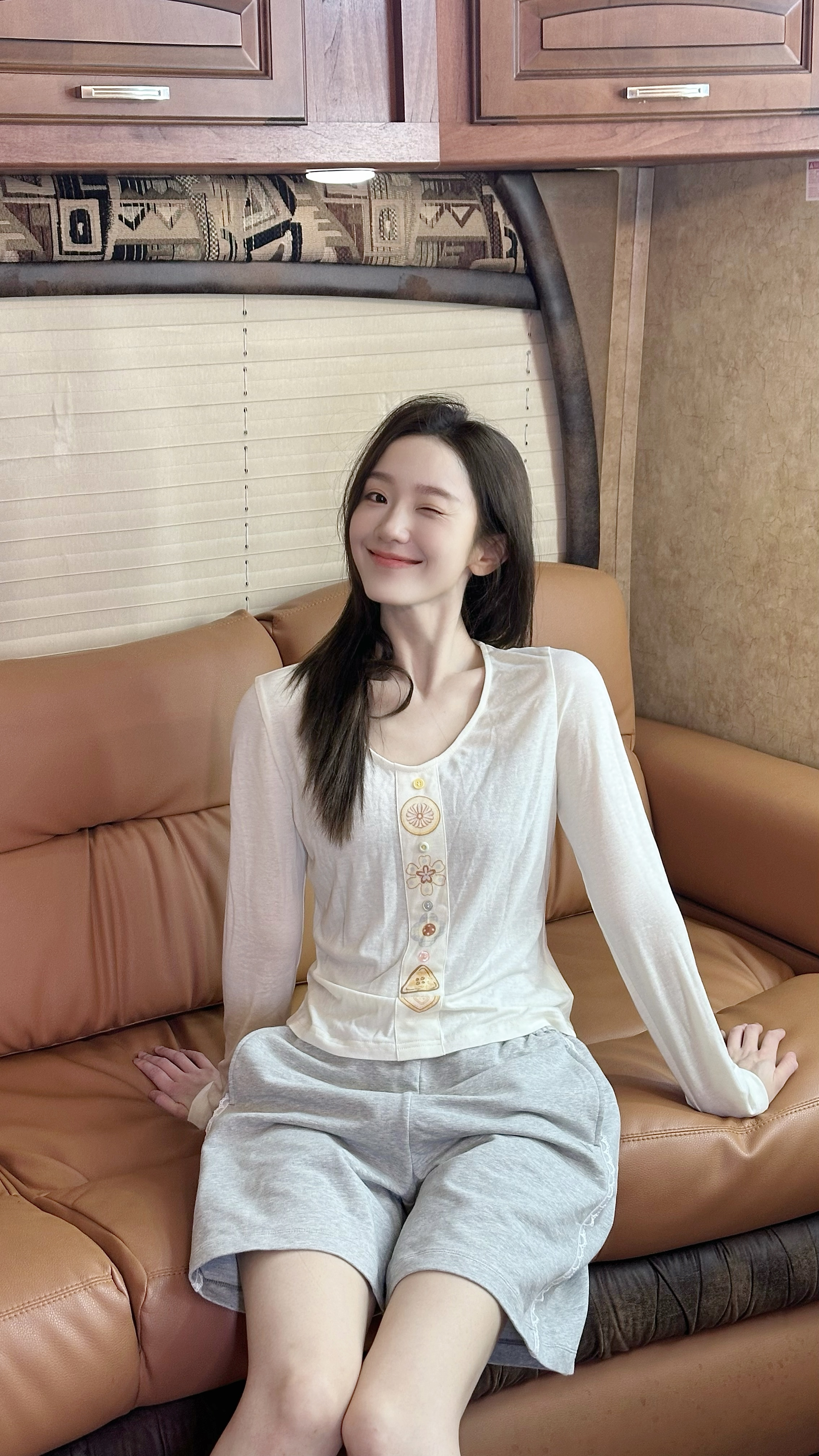 肖燕THX 肖燕 in ANNA SUI ACTIVE蕾丝边休闲运动五分裤肖燕 
