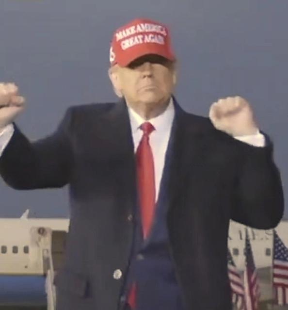 特朗普的白宫医生，爆料特朗普经常半夜在社交媒体发文的原因，特朗普的手下在白宫装了