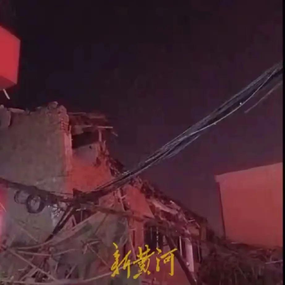 吉林一机关单位办公楼坍塌：有惊无险的背后

10月23日晚，一则吉林市光华路附近