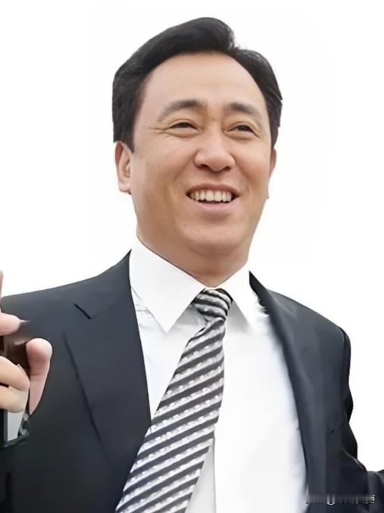 许家印子女完整现状
 
1、公开婚生两个儿子
 
1. 大儿子 许智健
清华硕士