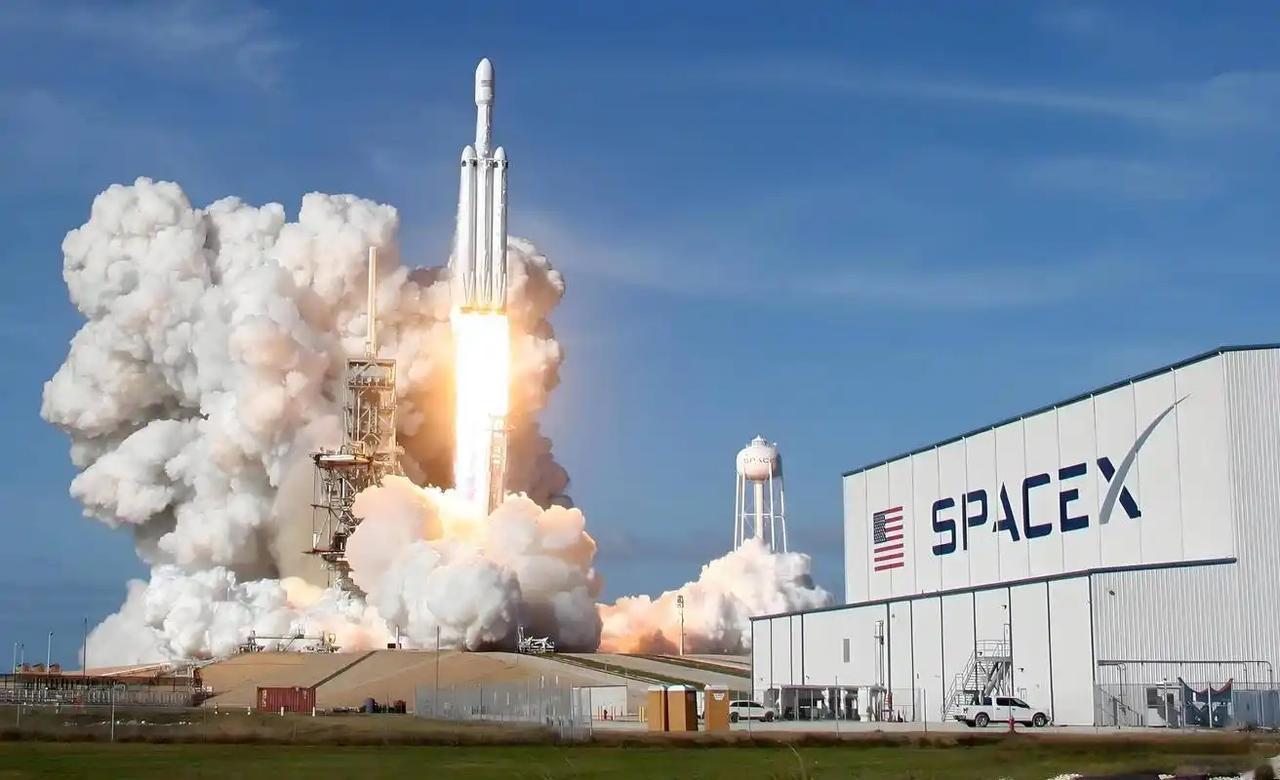 吃着中国的饭，却要砸中国的碗！从零件设备到员工，SpaceX要求全面剔除中国因素