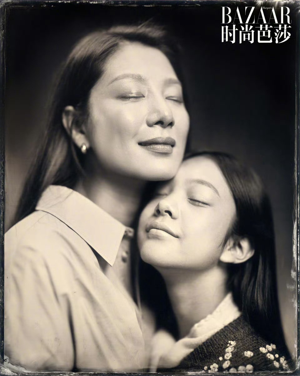 2025时尚芭莎年度影视大赏 年度意难平：《南京照相馆》赵宜芳（王真儿饰）、金婉