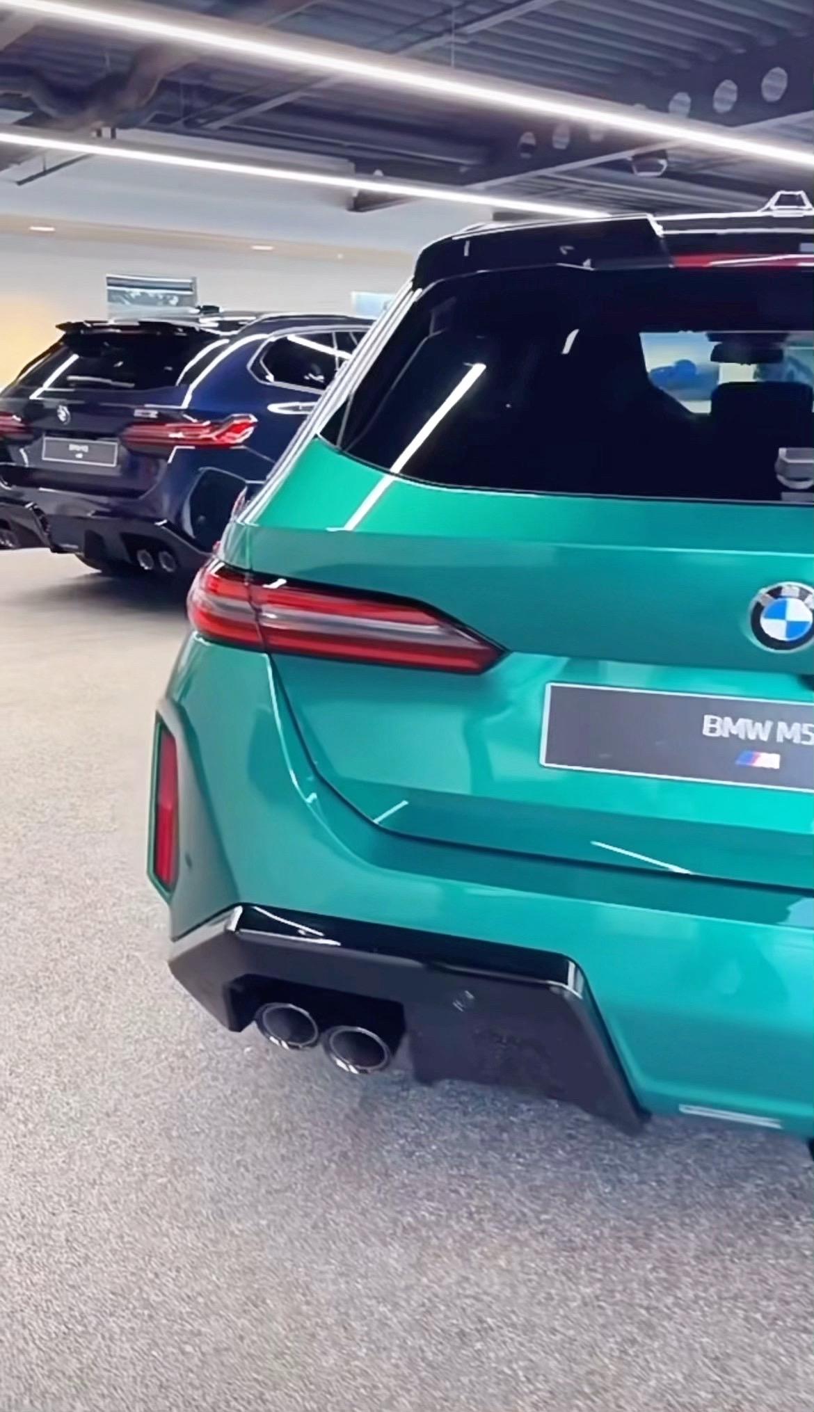 “这不是错觉，这是你三年后的座驾”🏎️。
