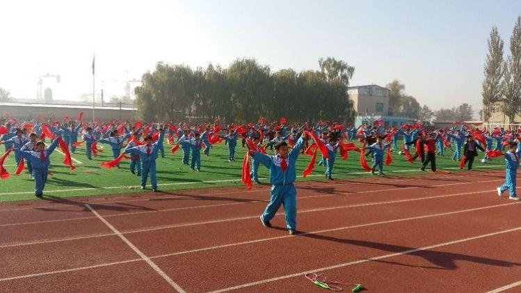 阜新市有个“城中村”小学，你知道在哪里吗？

细河区六家子小学

学校始建于19