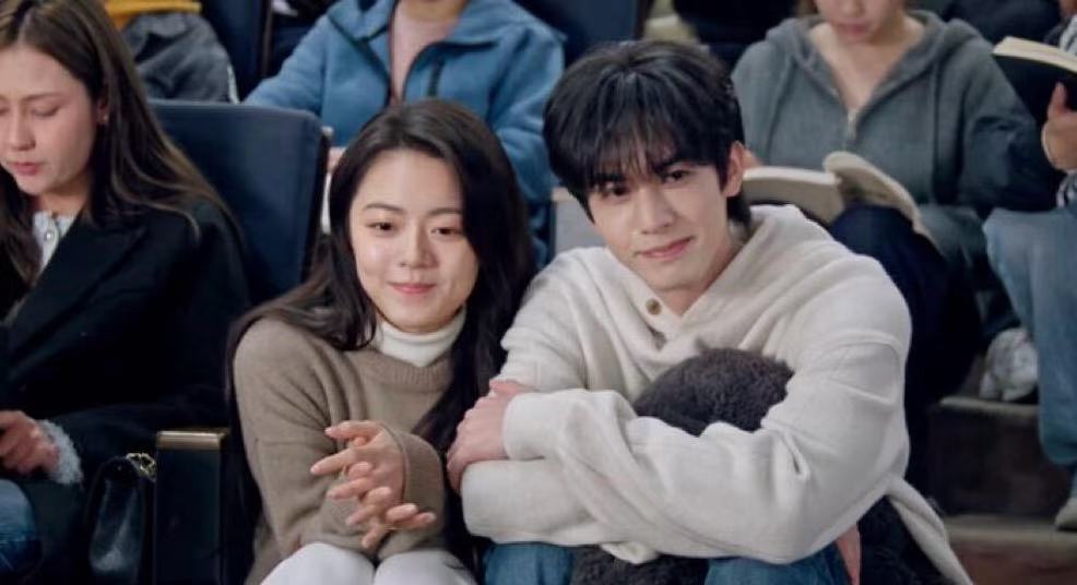 骄阳似我外网评论太有梗了吧这些评论真的好有意思哈哈哈 