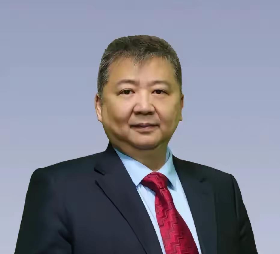 看着张捷、老胡这几位平日里的“高人”突然急眼了，对着“吃瓜蒙主”就是一顿集火。