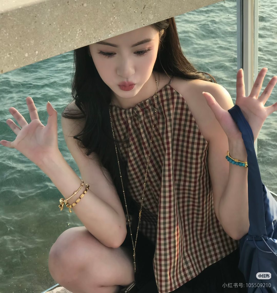 毛晓慧 mxh毛晓慧她的瞳 mxh毛晓慧赵澜“捧起温柔月众生皆温柔少年乃人间绝色