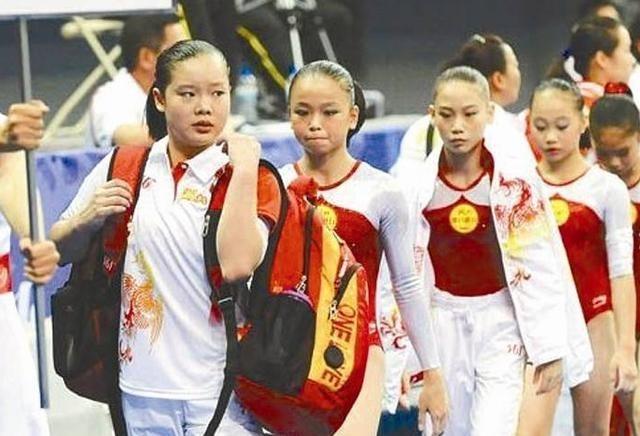 “体操女皇”程菲：25岁退役，如今身材走样，父亲只求嫁个好人家

提起她，你脑子