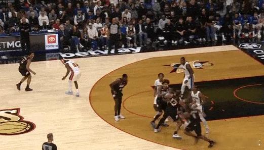 打破艾弗森纪录&加冕队史三分王！镜头解析马克西三分投射表现1234567马克西超