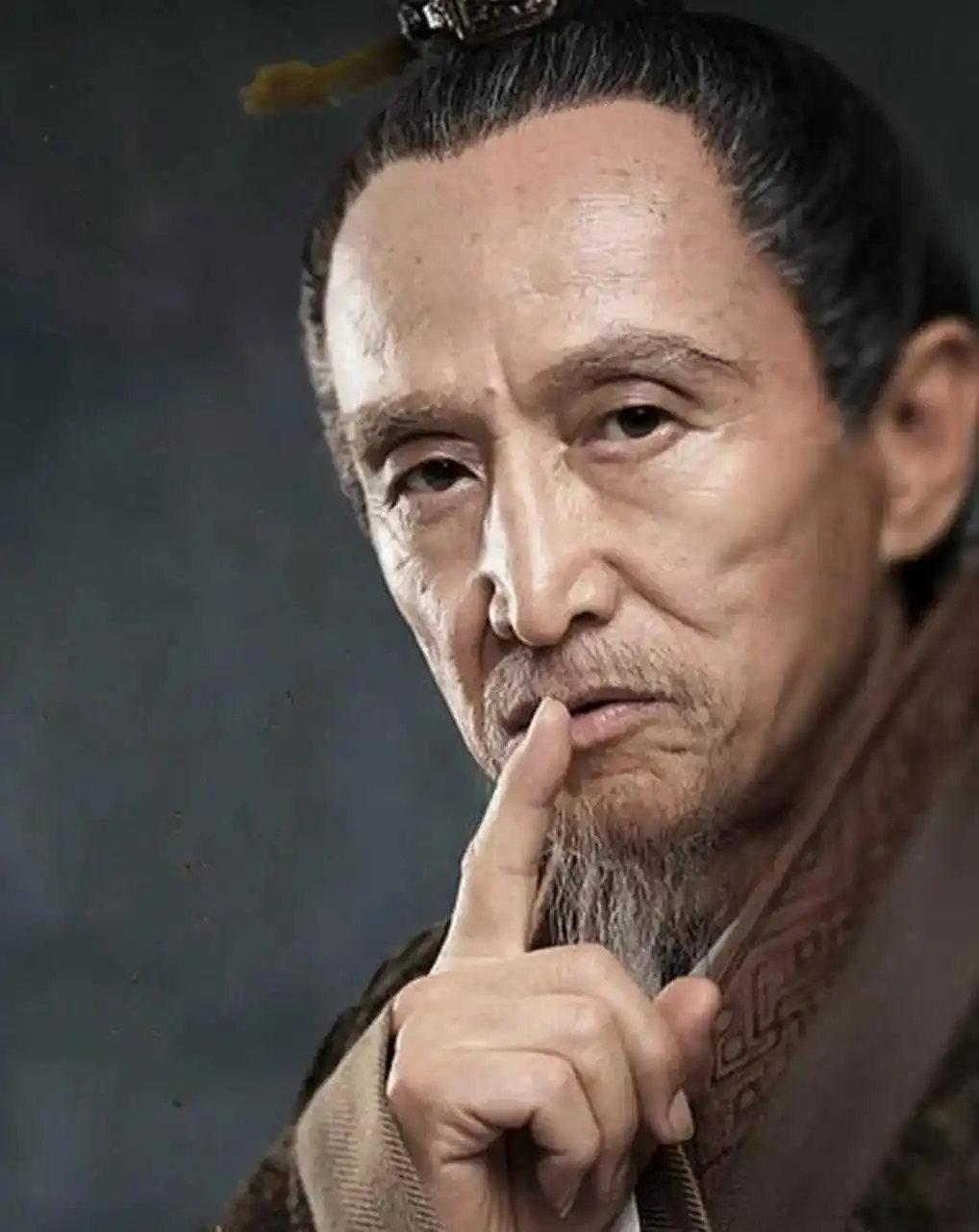 三国第一 “毒士” 贾诩，77 岁临终前留下 “切勿站队” 的遗言，看似懦弱，却