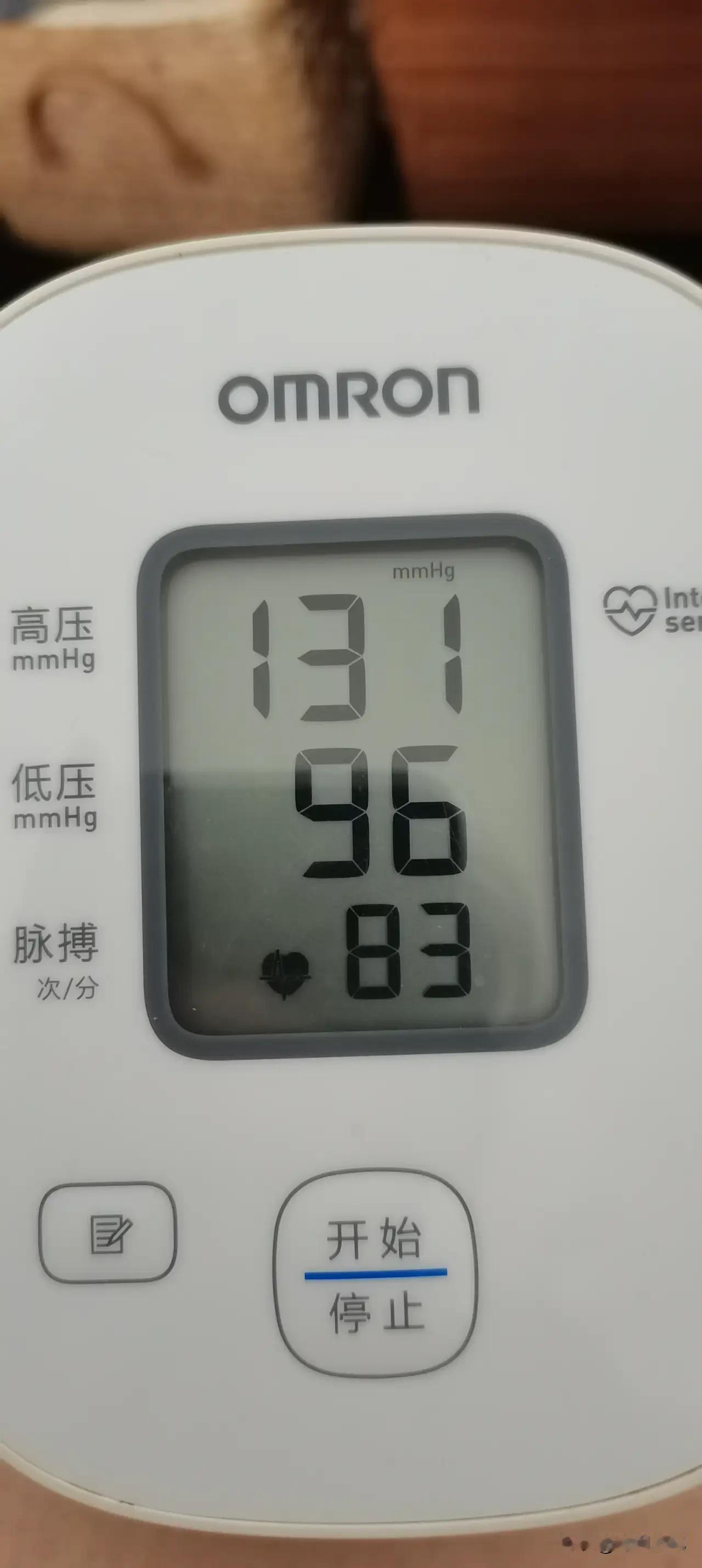 低压老高，
药也吃了，它咋还这么倔？
哪位大神支个招，
把这“倔脾气”低压给劝下