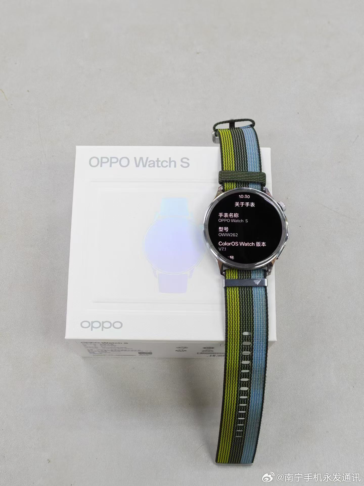 OPPOwatchS 悦动绿茵 98 新全套配件齐全 在保至明年 6月精钢表壳 