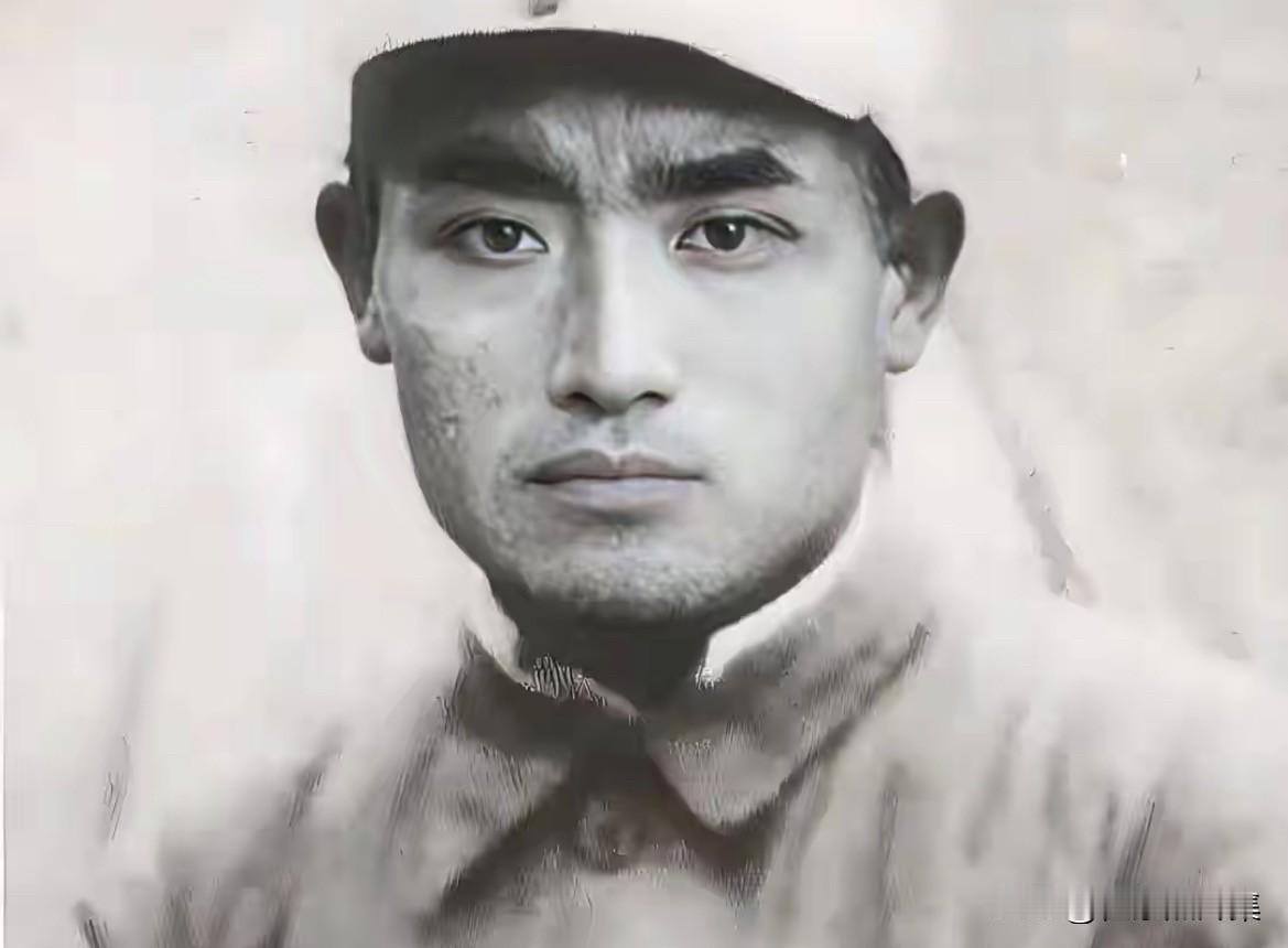 今天是开国中将张才千诞辰115周年。1911年9月7日，他生于湖北麻城乘马岗。1