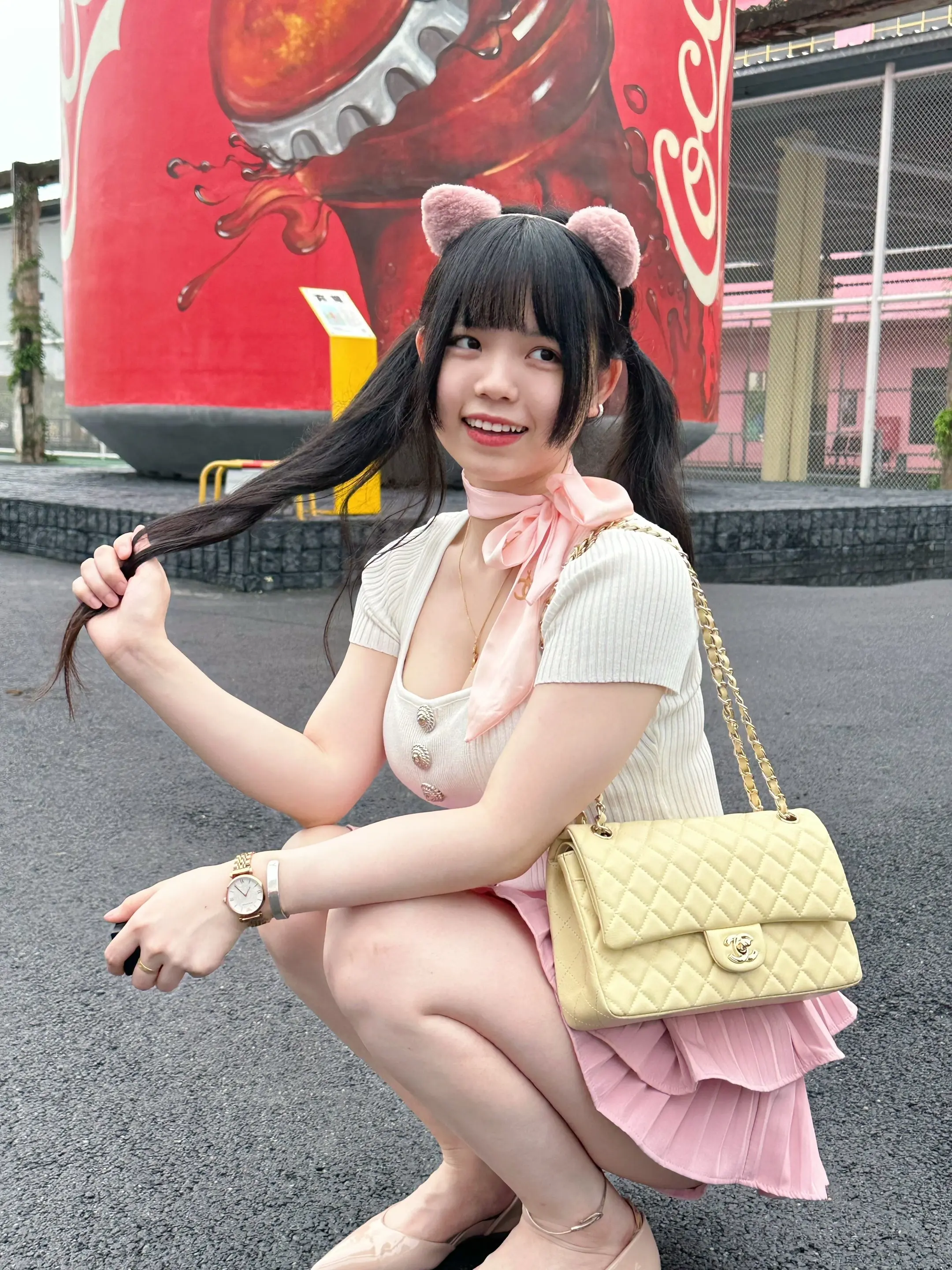 自给自足  自成理想型。