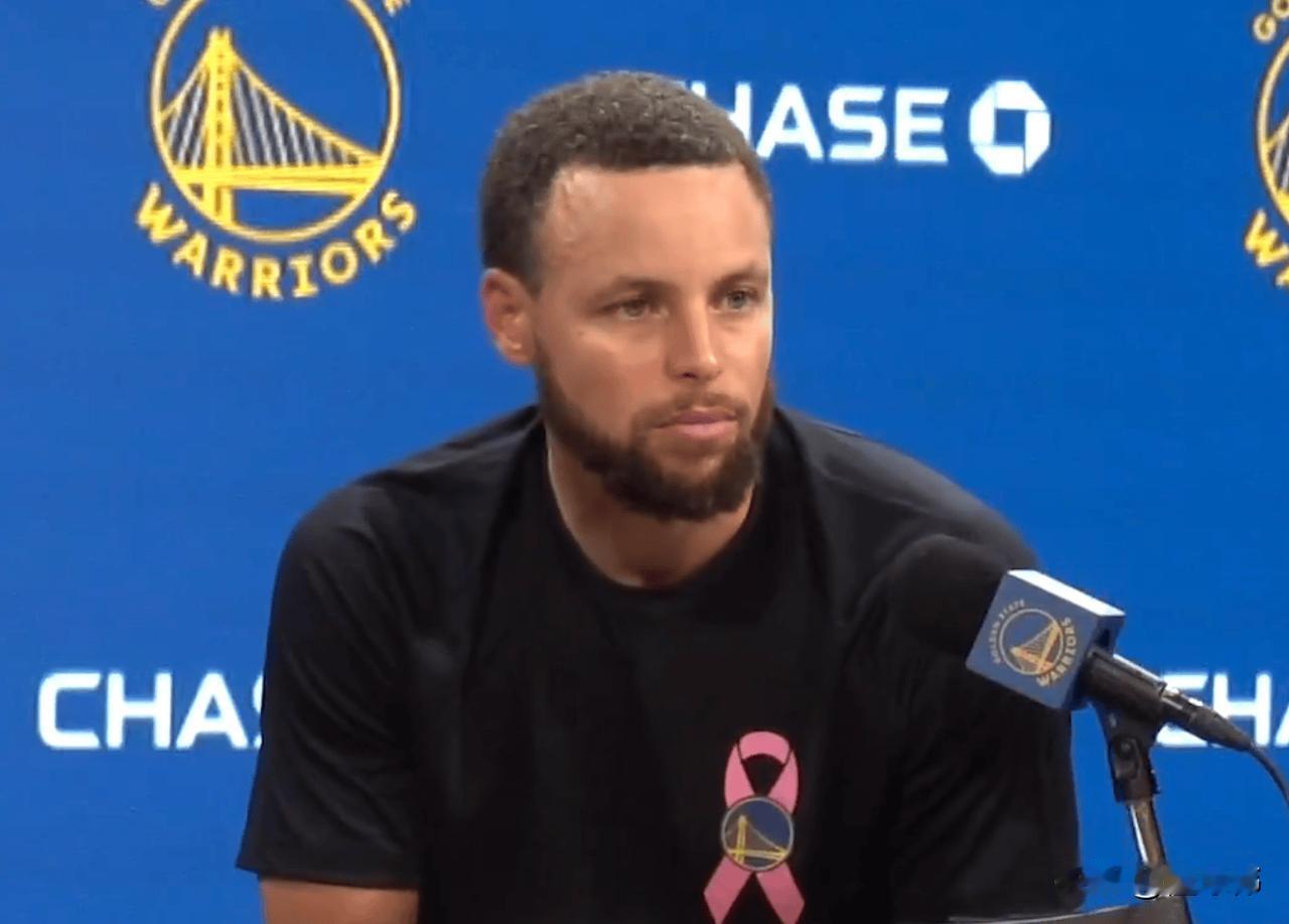 真的拼！库里谈体能不支：

“感冒让我的油箱迅速见底，我一直在咬牙坚持。”

“