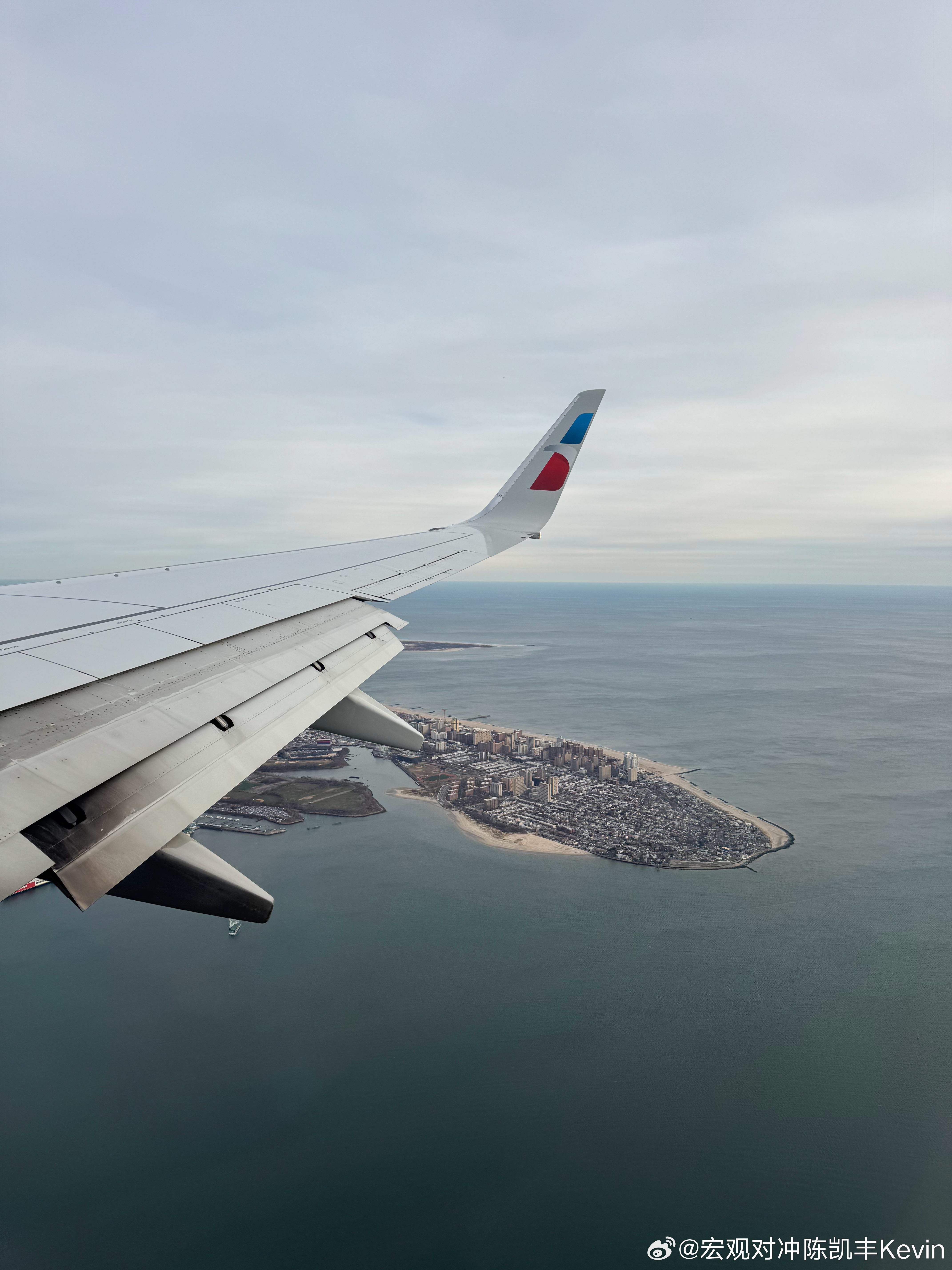 很荣幸能够收到邀请去一个华尔街大师家里，参加聚餐交流。二十年前就学习过他写的交易