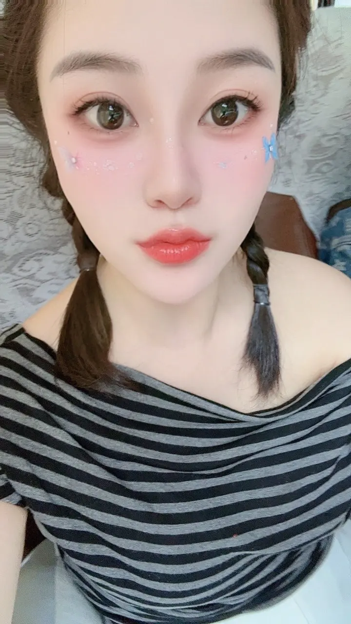 [庆祝][庆祝]碧儿名妆第五分院明天、终于要开业啦🌹 倒计时，提起预...