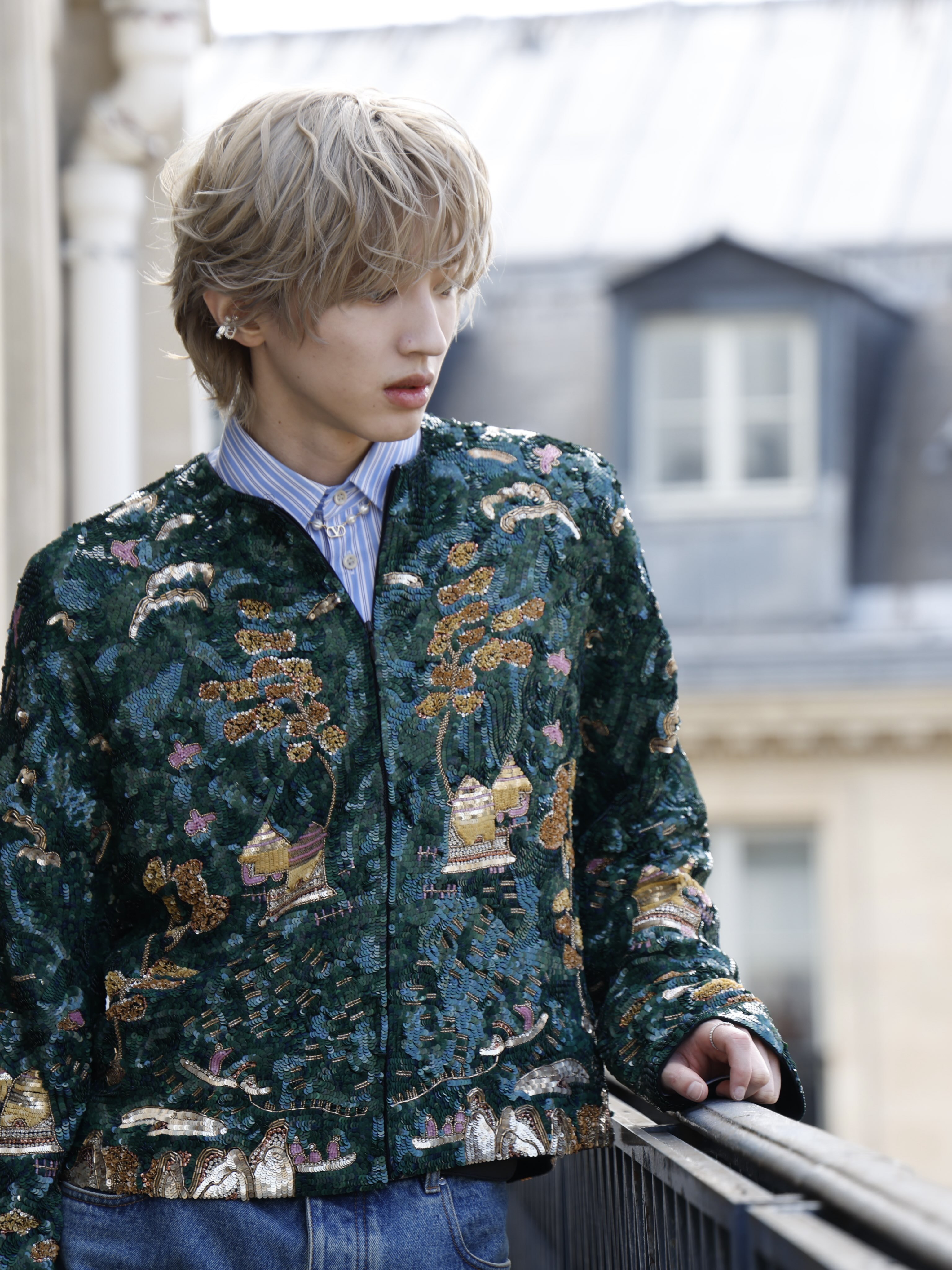 道枝骏佑✖️Valentino 2027春夏大秀造型图集巴黎时装周华伦天奴大秀