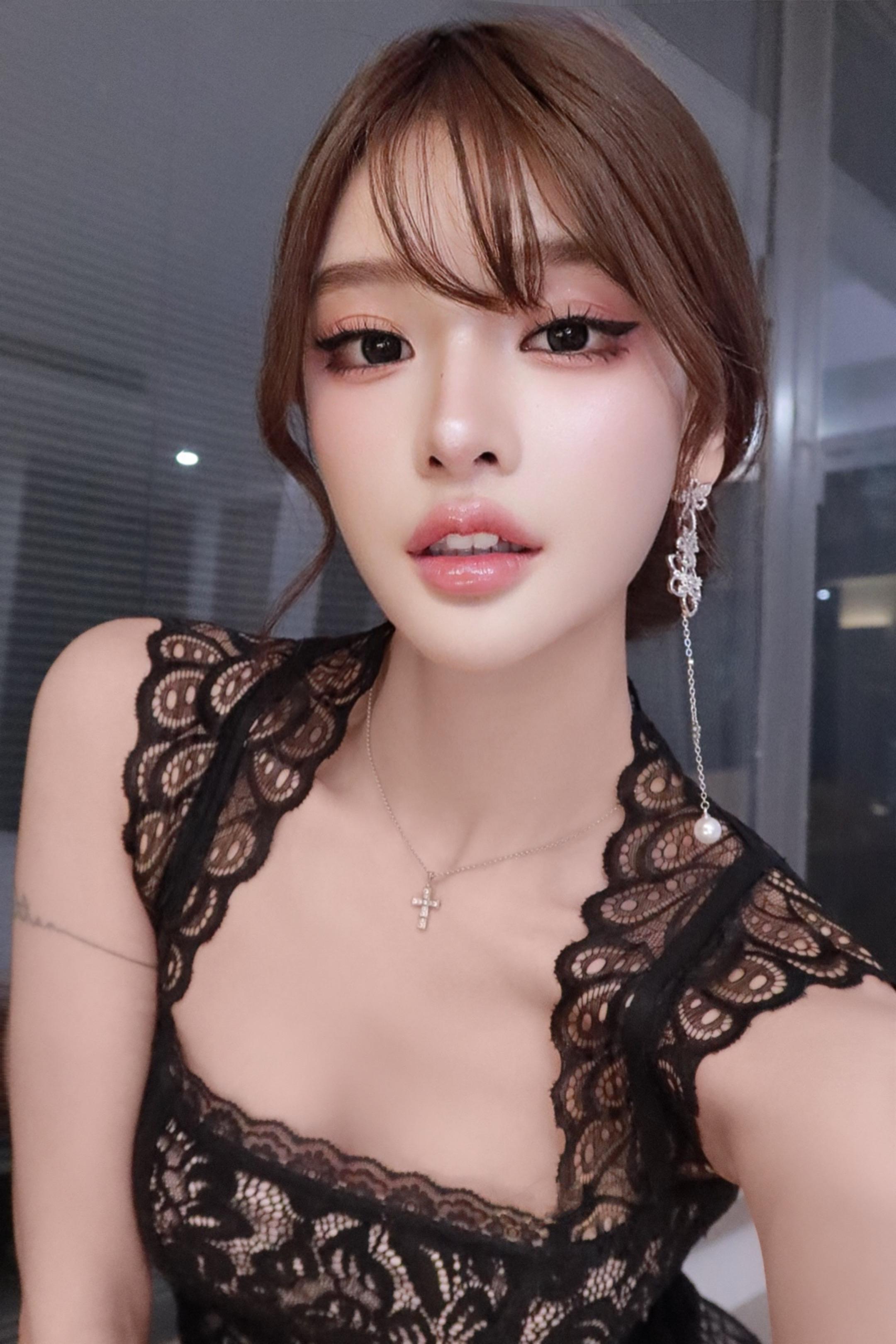 那些骂我的 现实中看到我只会想亲我